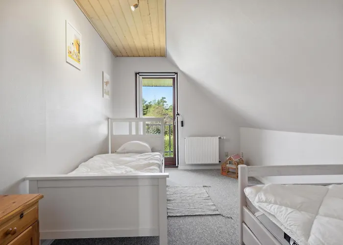 Casa vacanze 3 Bedroom Awesome In *