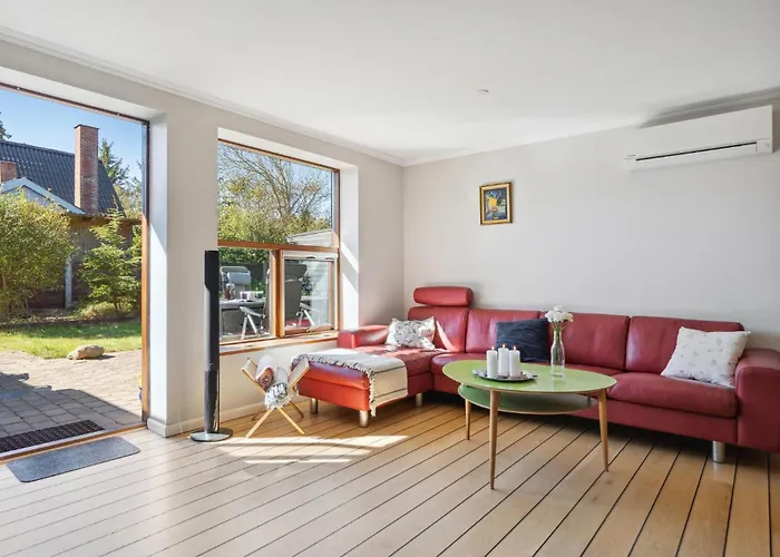 3 Bedroom Awesome In 別荘