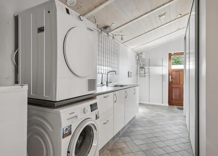 3 Bedroom Awesome In 別荘 Nørre Nebel